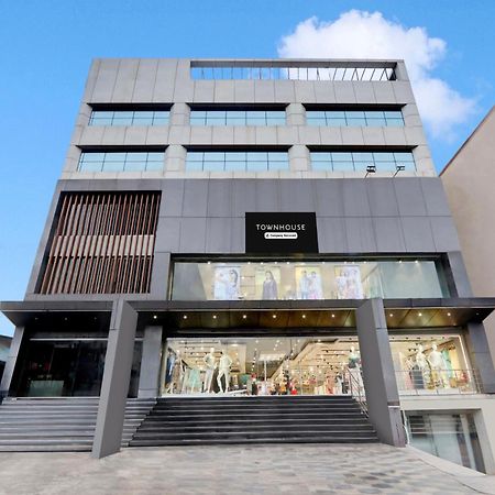 Hotel Super Townhouse Daba Garden Road Visakhapatnam Zewnętrze zdjęcie