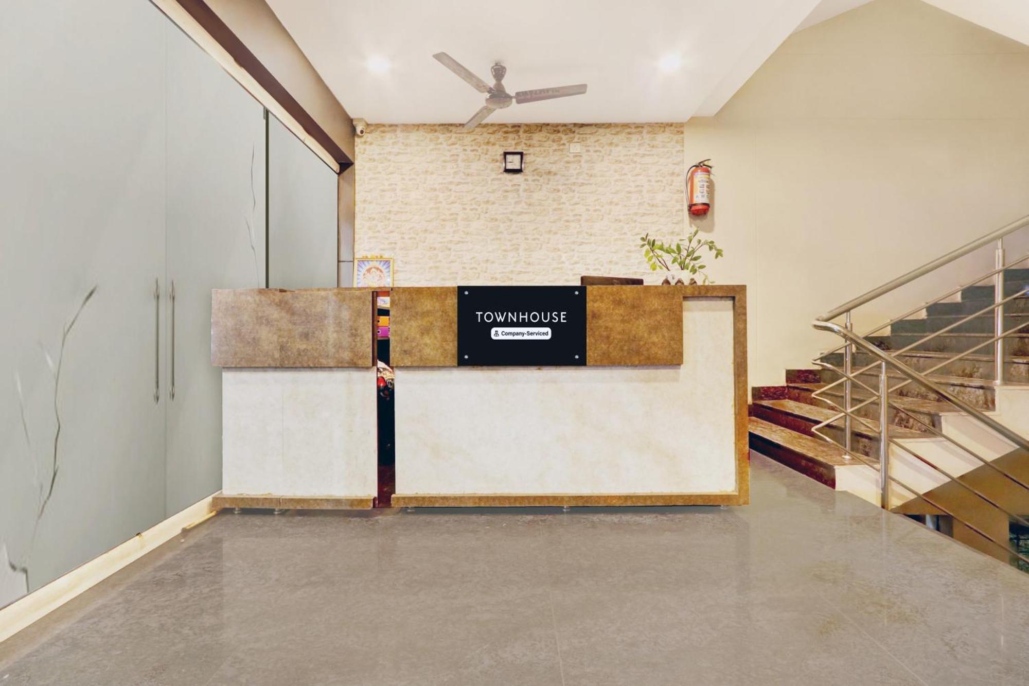 Hotel Super Townhouse Daba Garden Road Visakhapatnam Zewnętrze zdjęcie